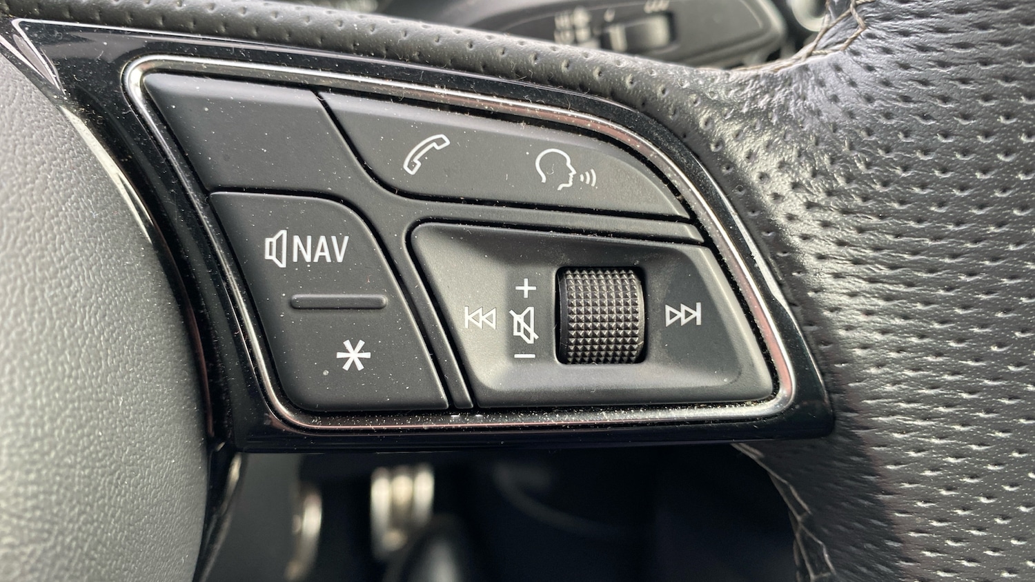 Used Audi Q2 2022 for sale - 76627747: Photo 55