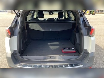 Used Peugeot 5008 2022 for sale - 78452656: Photo