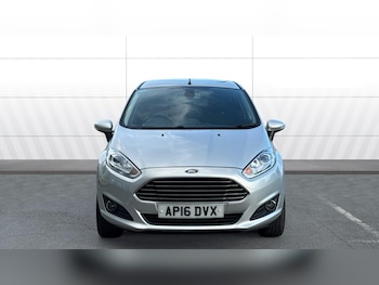 Used Ford Fiesta 2016 for sale - 78482850: Photo