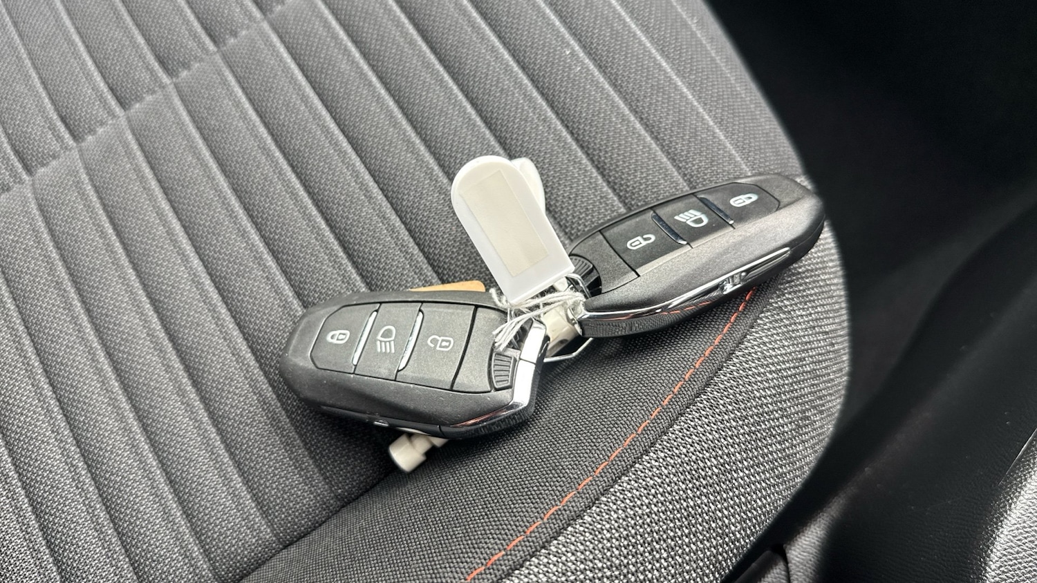 Used Peugeot 2008 2022 for sale - 76895230: Photo 20