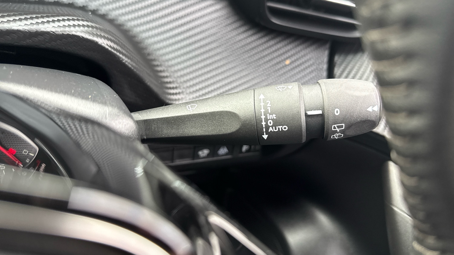 Used Peugeot 2008 2022 for sale - 76895230: Photo 27