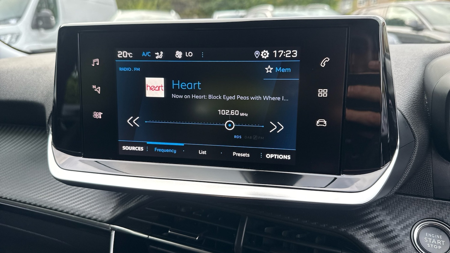 Used Peugeot 2008 2022 for sale - 76895230: Photo 30