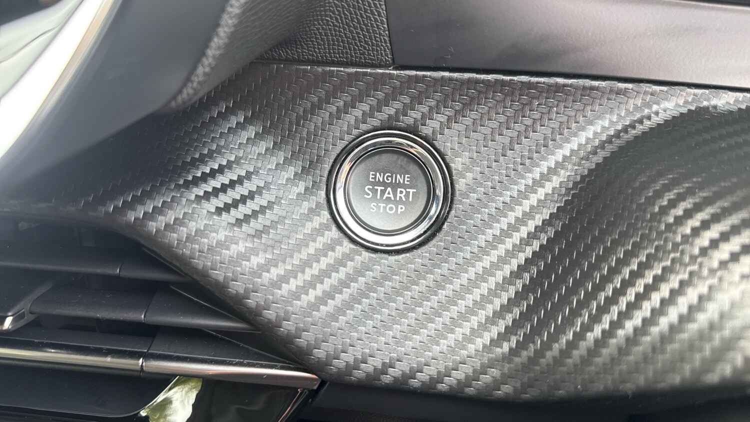 Used Peugeot 2008 2022 for sale - 76895230: Photo 35