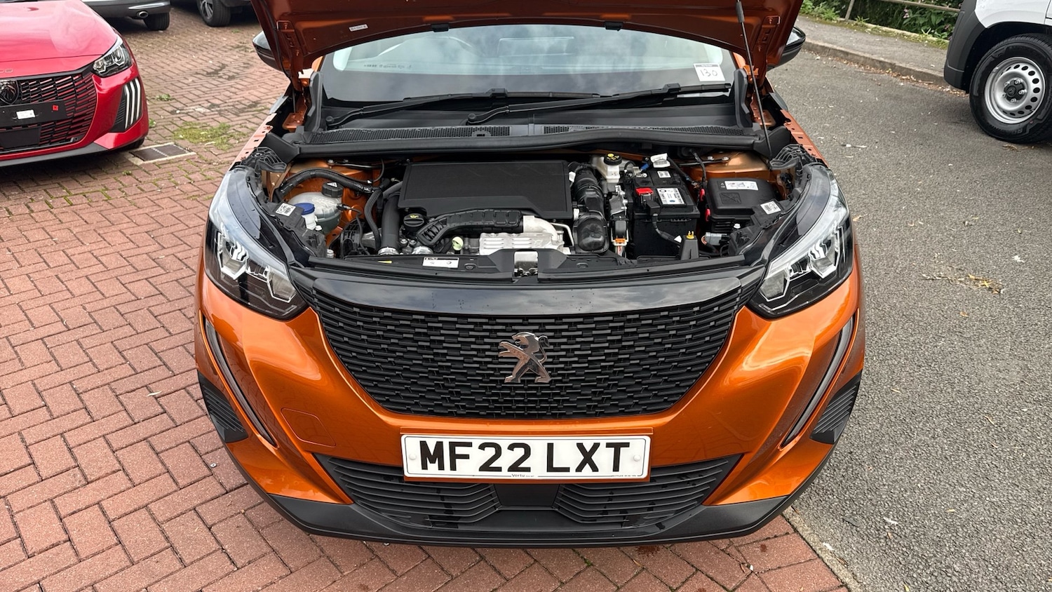 Used Peugeot 2008 2022 for sale - 76895230: Photo 8