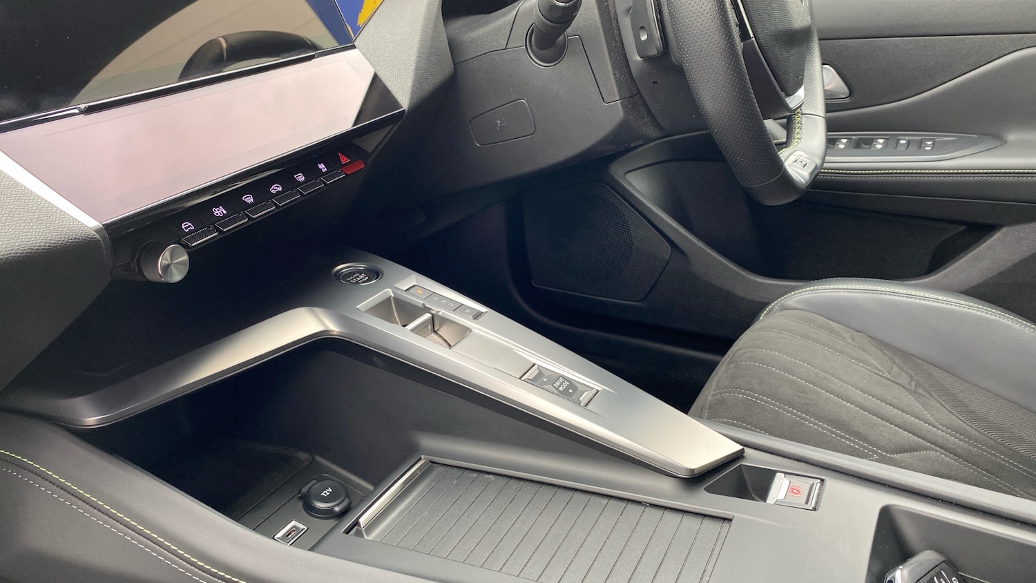 Used Peugeot 308 2023 for sale - 78109262: Photo 13