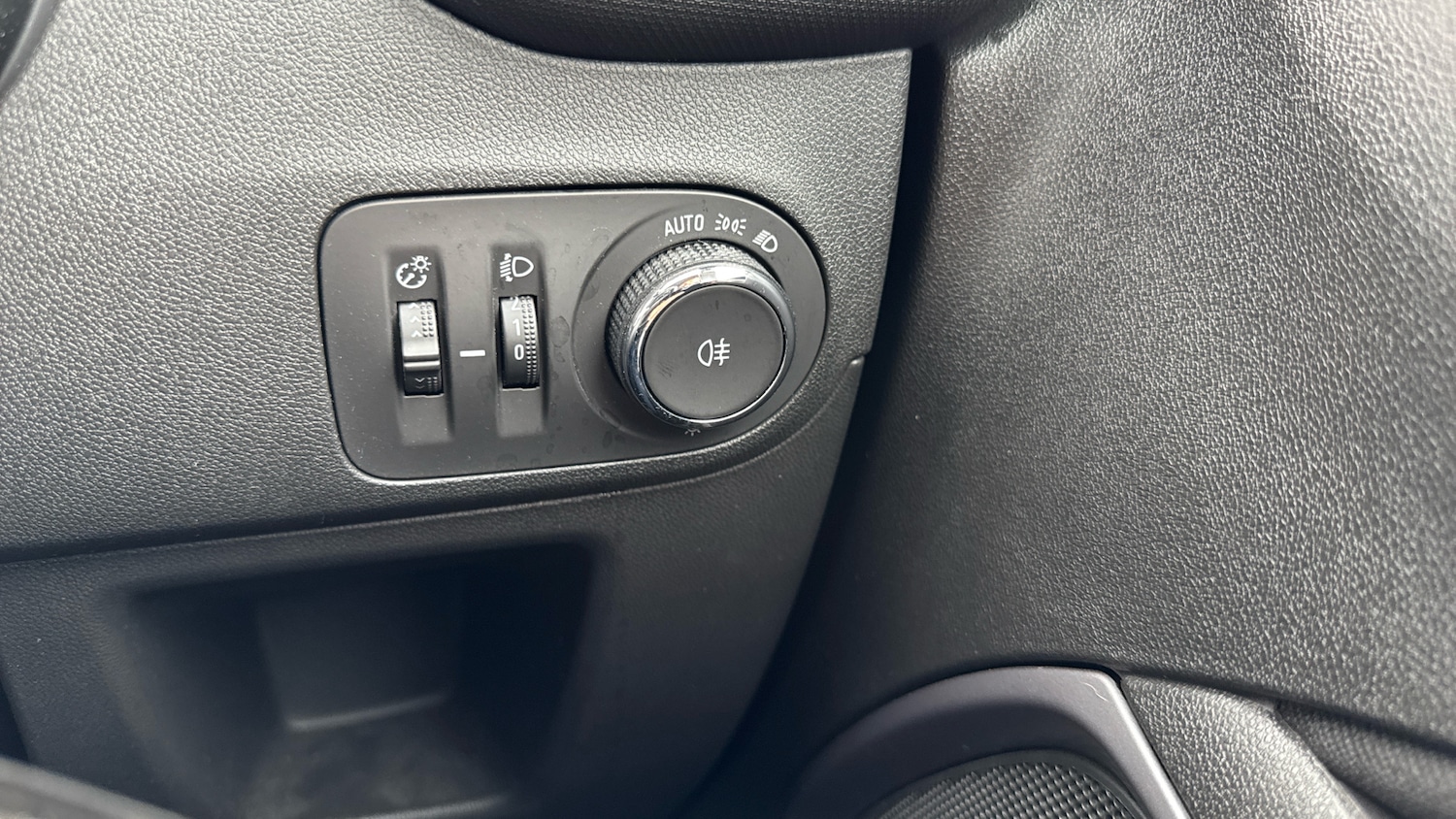 Used Vauxhall Crossland 2022 for sale - 76494421: Photo 28