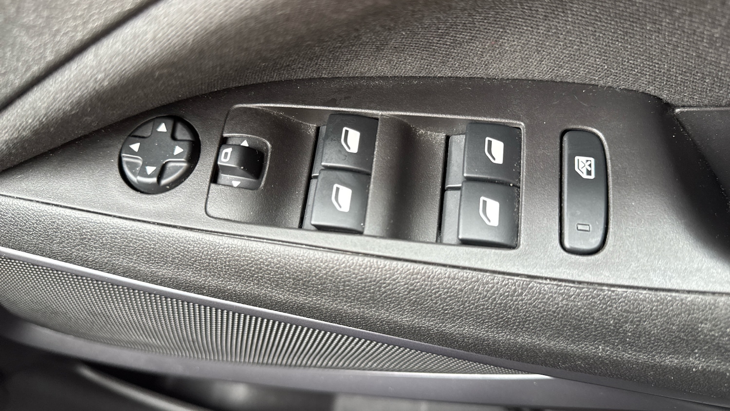 Used Vauxhall Crossland 2022 for sale - 76494421: Photo 29