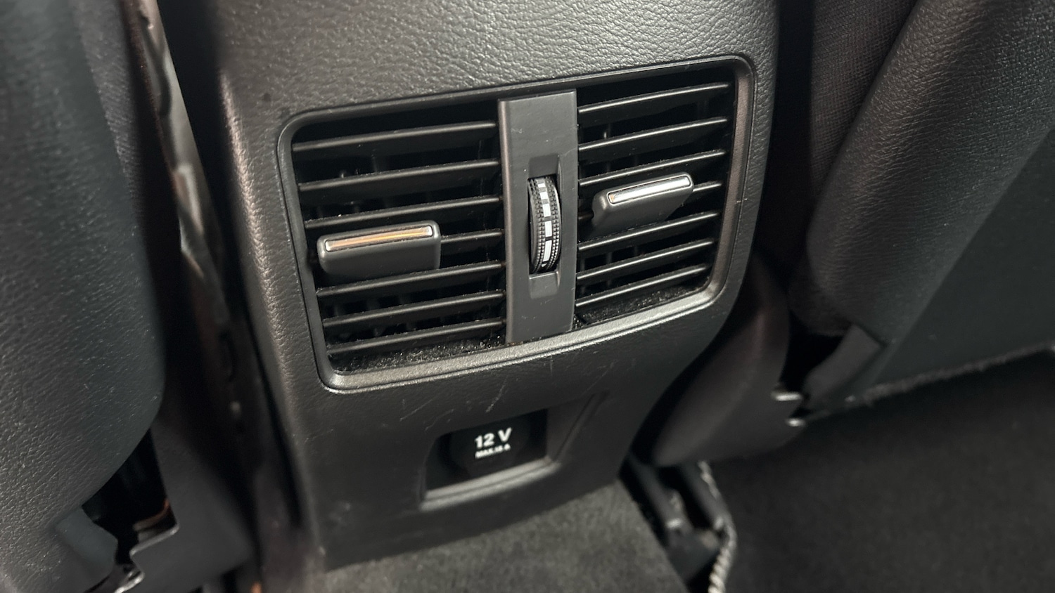 Used Infiniti QX30 2018 for sale - 77601915: Photo 26