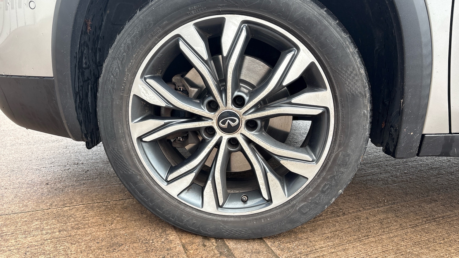 Used Infiniti QX30 2018 for sale - 77601915: Photo 32