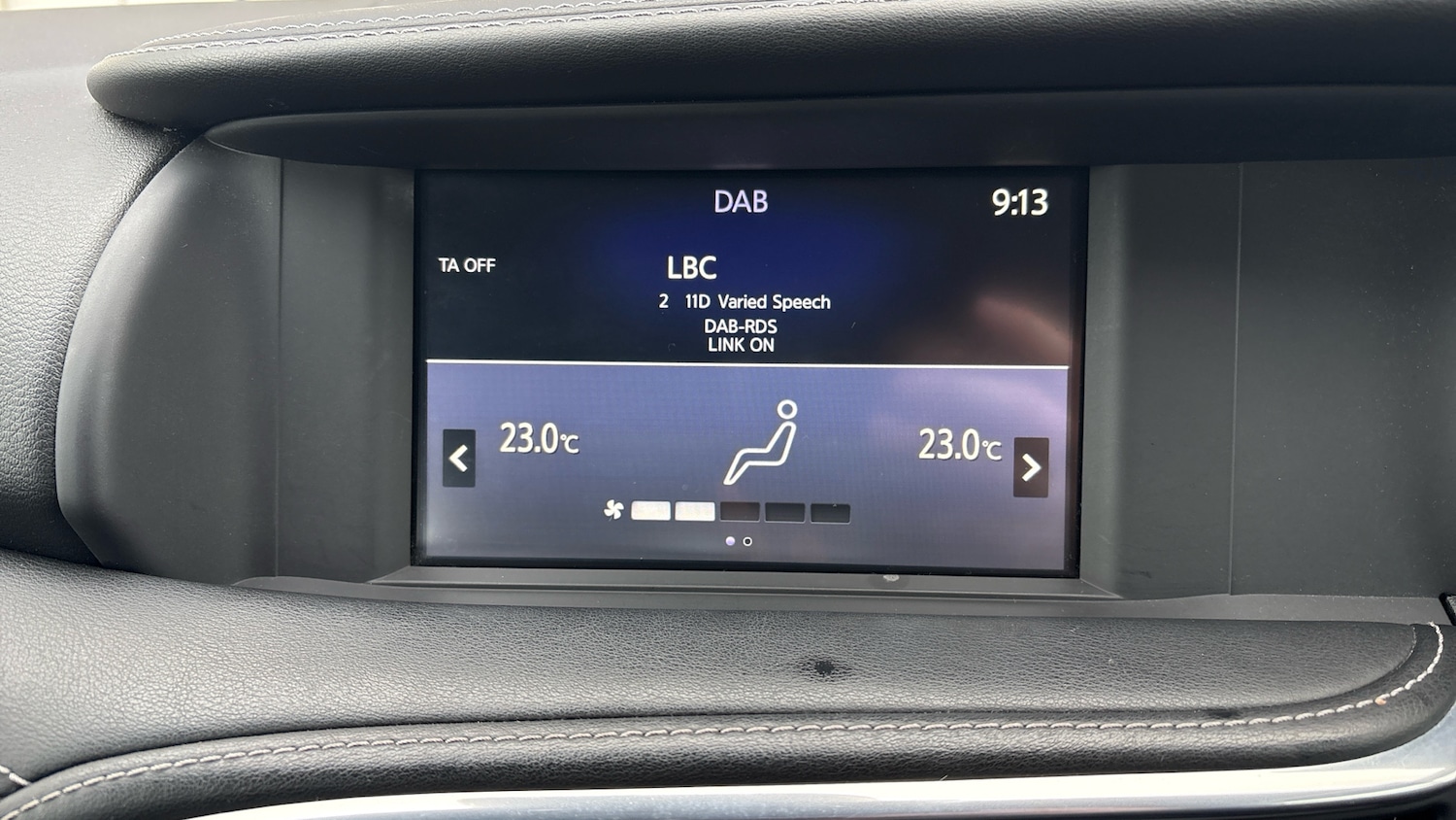 Used Infiniti QX30 2018 for sale - 77601915: Photo 41