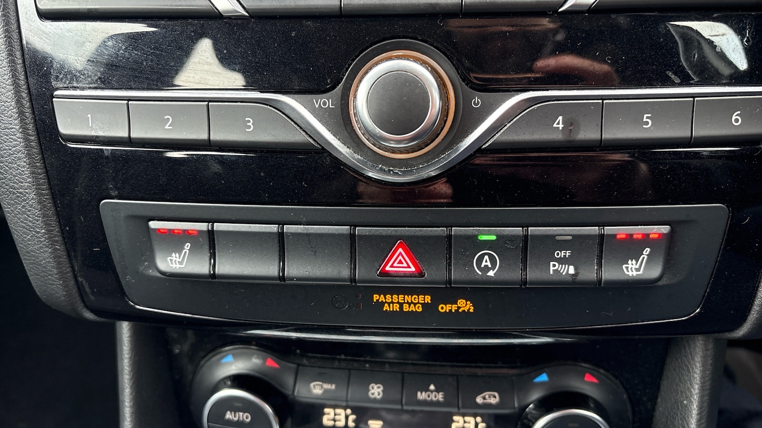 Used Infiniti QX30 2018 for sale - 77601915: Photo 47