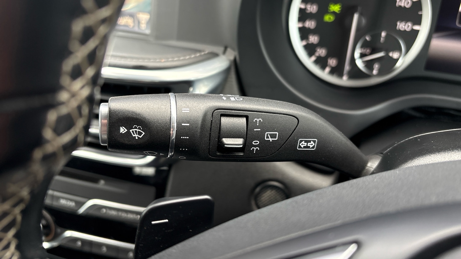 Used Infiniti QX30 2018 for sale - 77601915: Photo 52