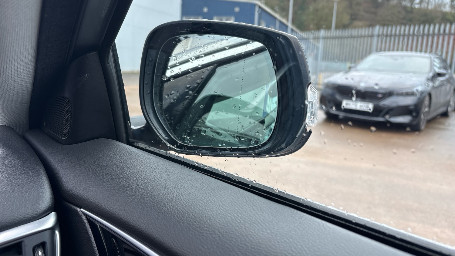 Used Infiniti QX30 2018 for sale - 77601915: Photo 57