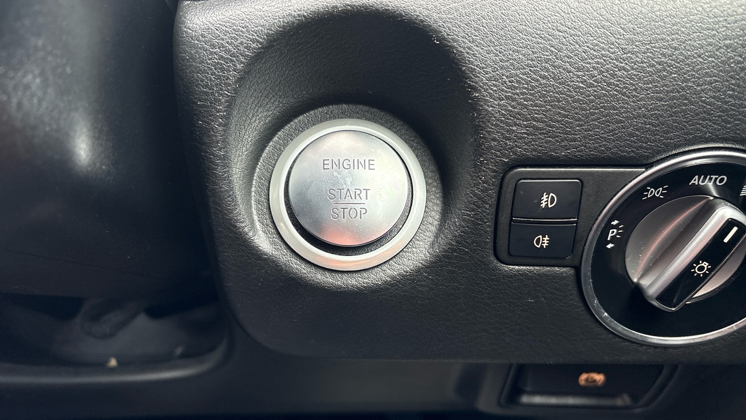 Used Infiniti QX30 2018 for sale - 77601915: Photo 59