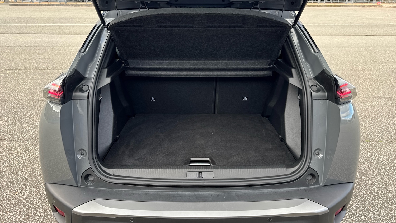 Used Peugeot 2008 2025 for sale - 76161813: Photo 4