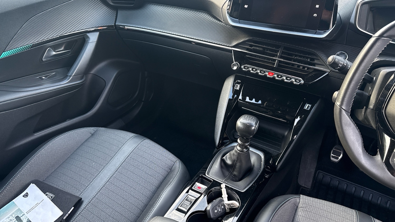 Used Peugeot 2008 2022 for sale - 76403132: Photo 14