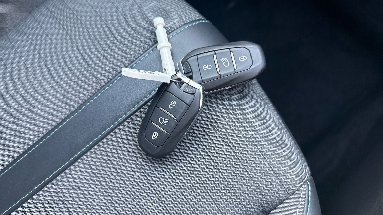 Used Peugeot 2008 2022 for sale - 76403132: Photo 20