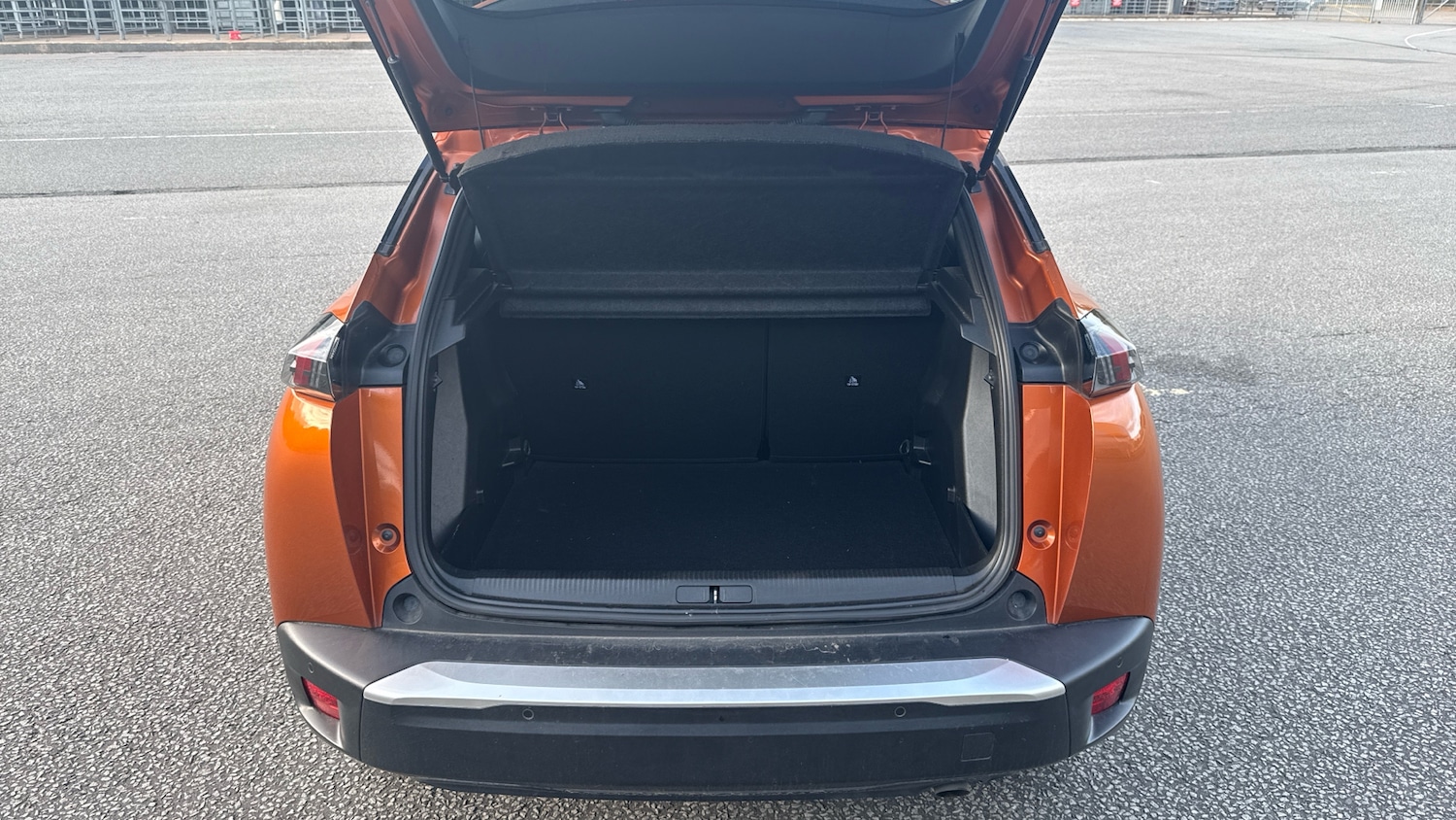 Used Peugeot 2008 2022 for sale - 76403132: Photo 4