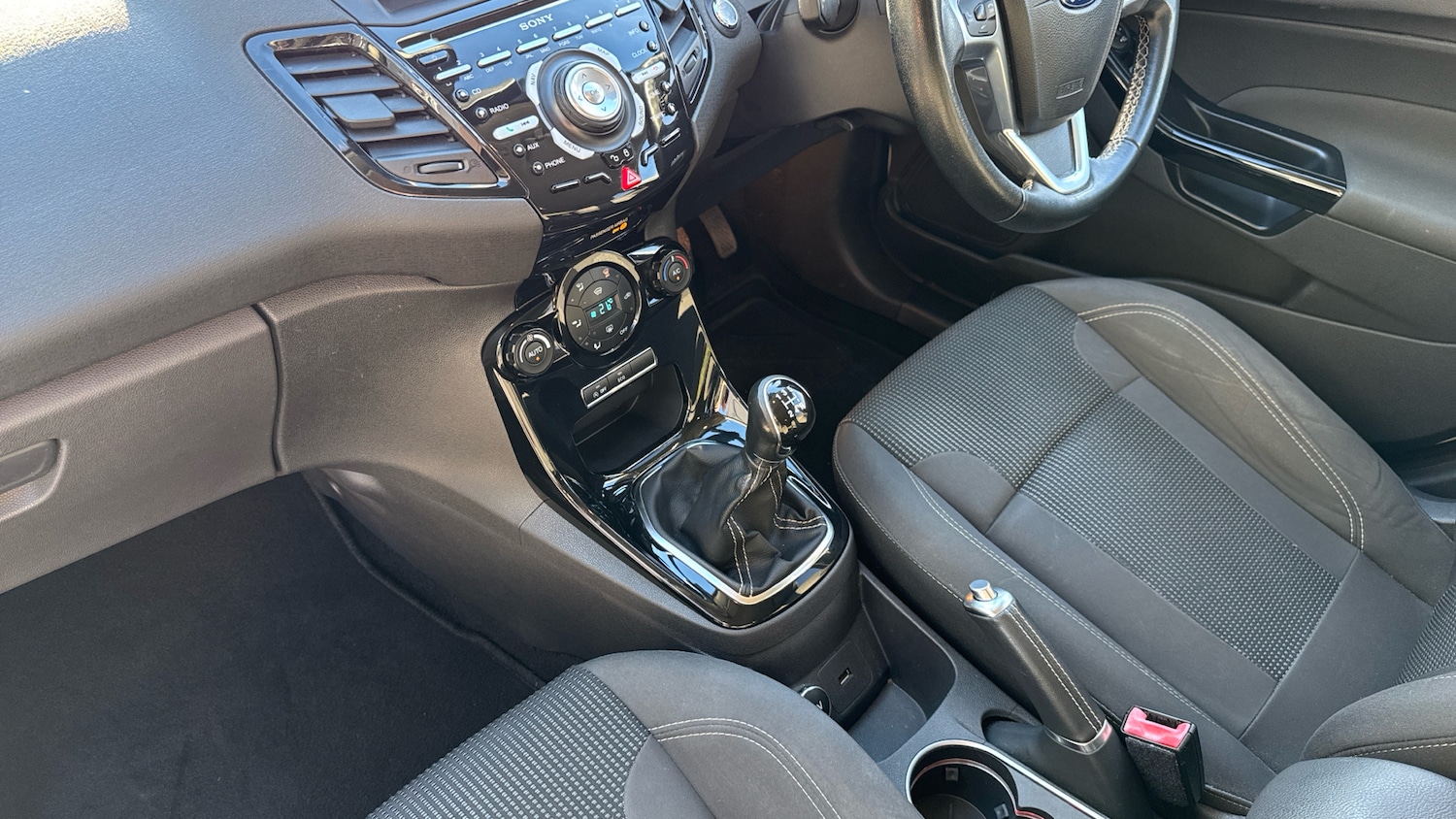 Used Ford Fiesta 2017 for sale - 76737913: Photo 13