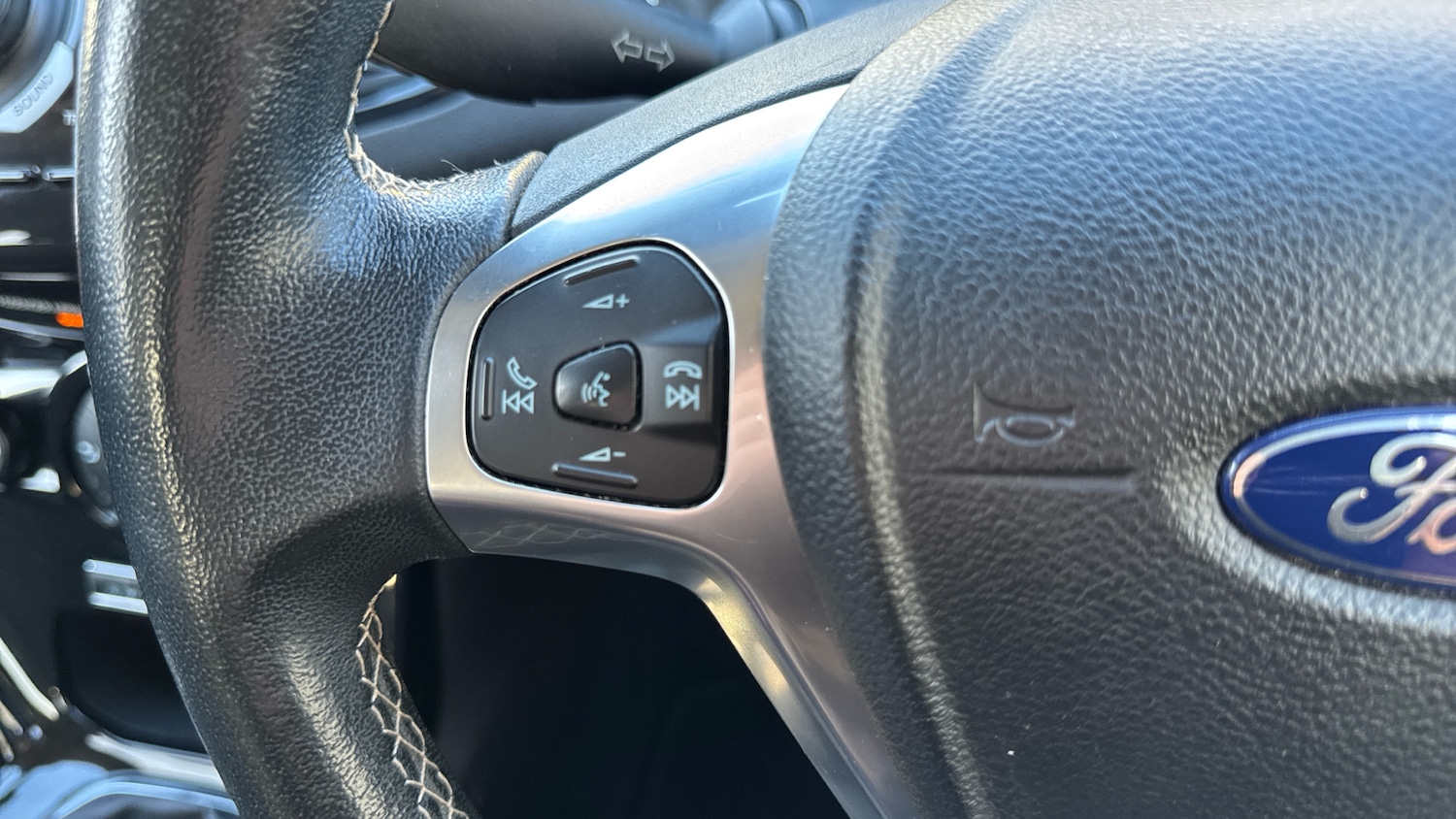 Used Ford Fiesta 2017 for sale - 76737913: Photo 27