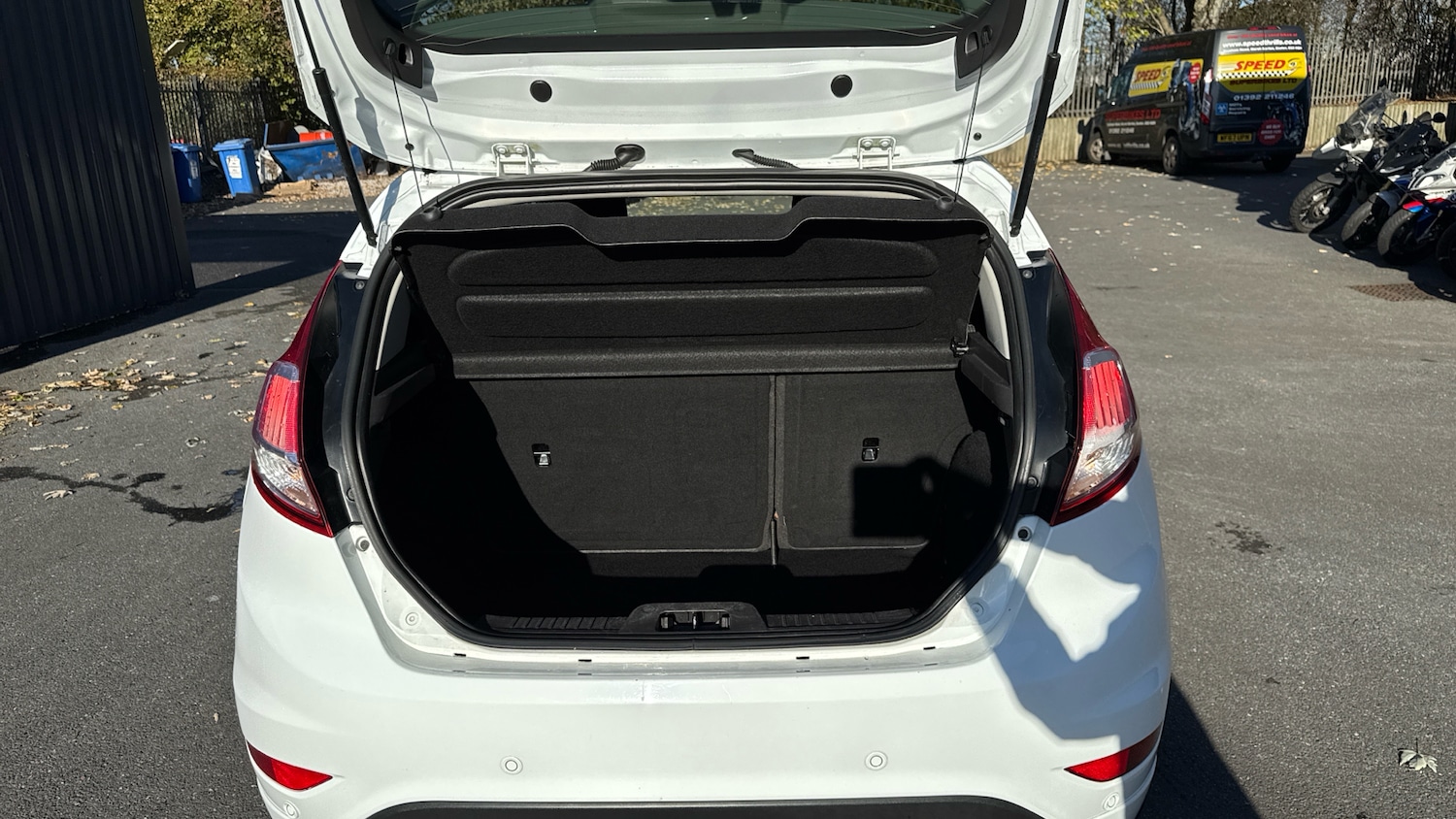 Used Ford Fiesta 2017 for sale - 76737913: Photo 4