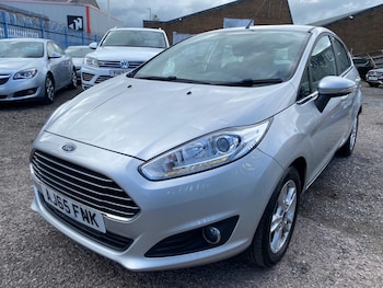 Used Ford Fiesta 2015 for sale - 78821875: Photo