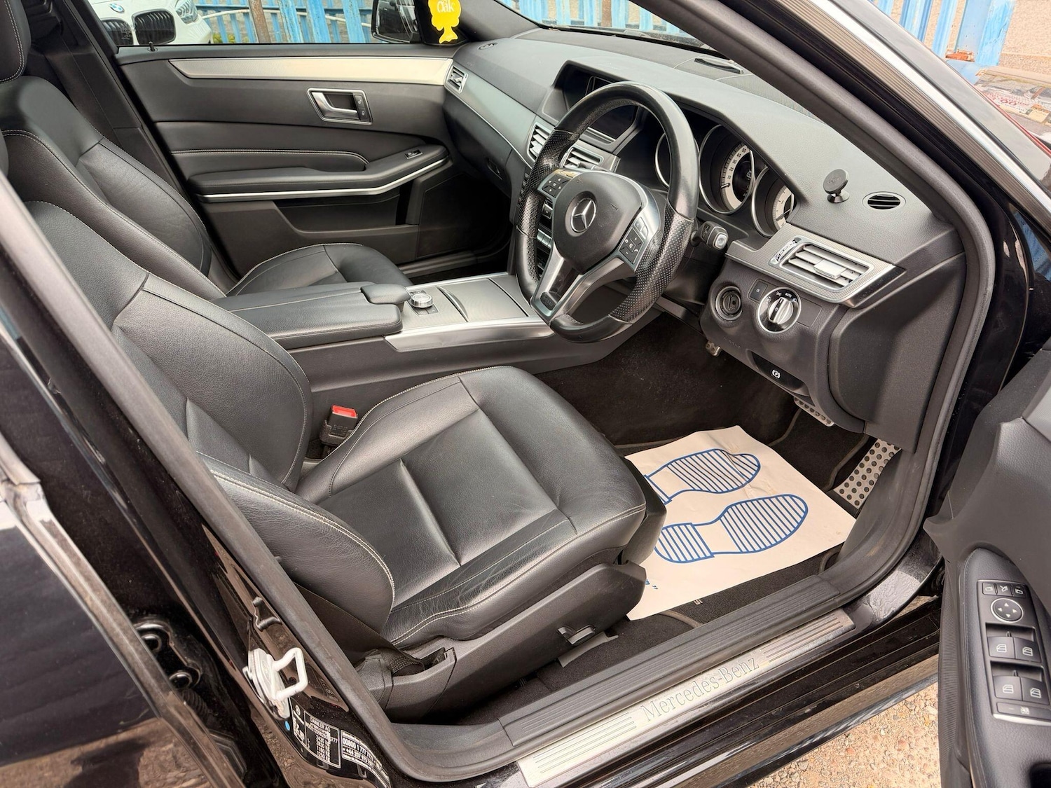 Used Mercedes-Benz E Class for sale - 78214814: Photo 11