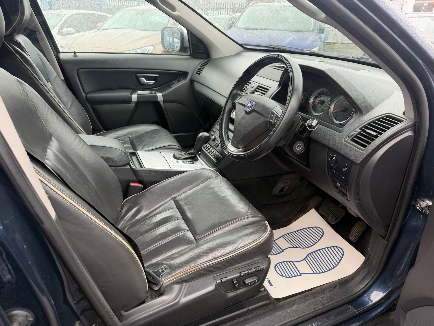 Used Volvo XC90 2013 for sale - 77550498: Photo 2