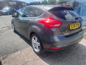 Used Ford Focus 2016 for sale - 79106201: Photo
