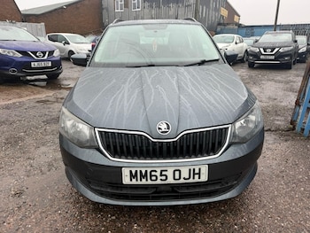 Used Skoda Fabia 2015 for sale - 77510051: Photo