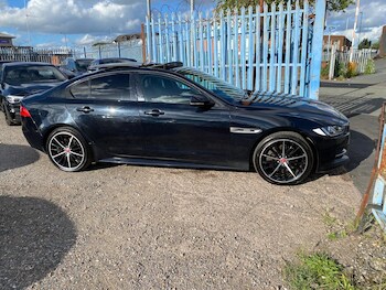 Used Jaguar XE 2017 for sale - 78879056: Photo