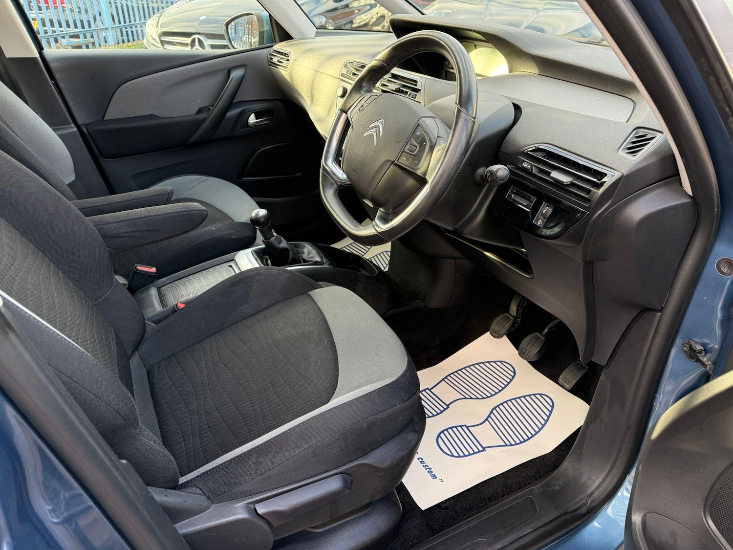 Used Citroen C4 Picasso 2015 for sale - 77898672: Photo 23