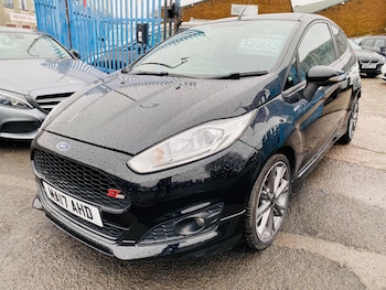 Used Ford Fiesta 2017 for sale - 77512258: Photo