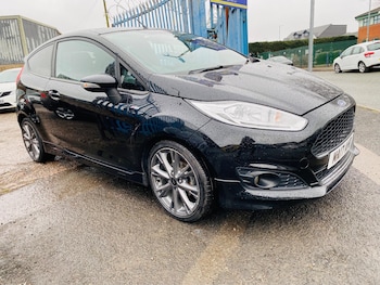 Used Ford Fiesta 2017 for sale - 77512258: Photo