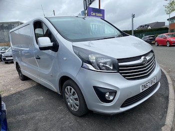 Used Vauxhall Vivaro 2017 for sale - 78763440: Photo