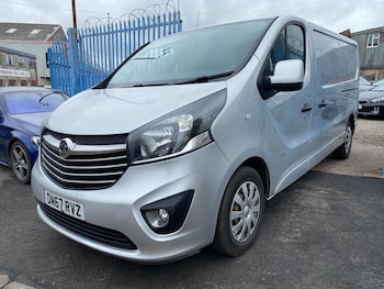 Used Vauxhall Vivaro 2017 for sale - 78763440: Photo