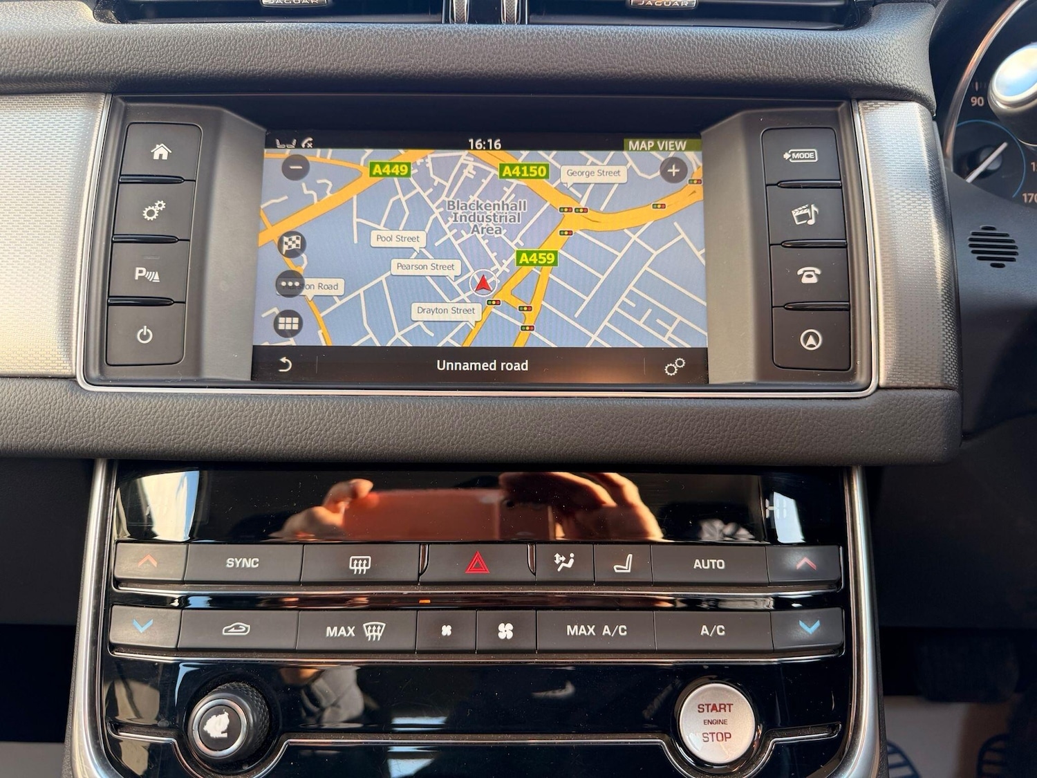 Used Jaguar XF 2016 for sale - 77892940: Photo 13