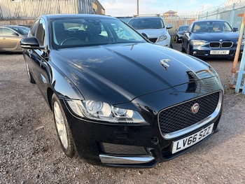 Used Jaguar XF 2016 for sale - 77892940: Photo