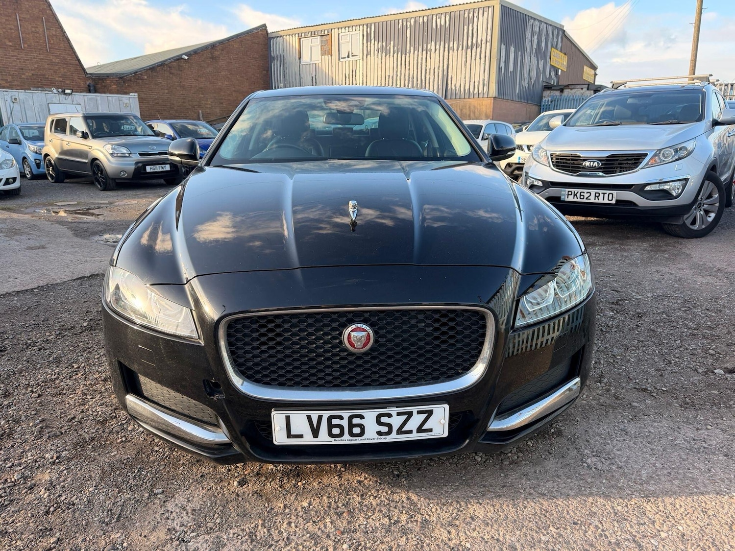 Used Jaguar XF 2016 for sale - 77892940: Photo 3