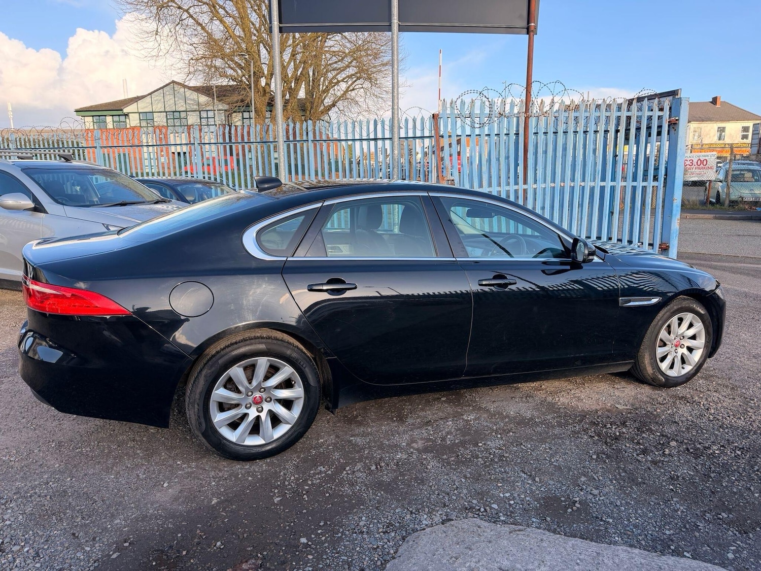 Used Jaguar XF 2016 for sale - 77892940: Photo 6