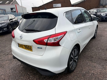 Used Nissan Pulsar 2015 for sale - 77512256: Photo