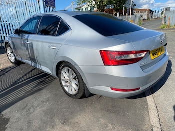 Used Skoda Superb 2017 for sale - 78890892: Photo