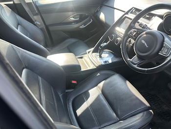 Used Jaguar E-Pace 2019 for sale - 79508493: Photo