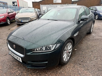 Used Jaguar XE 2015 for sale - 78215142: Photo
