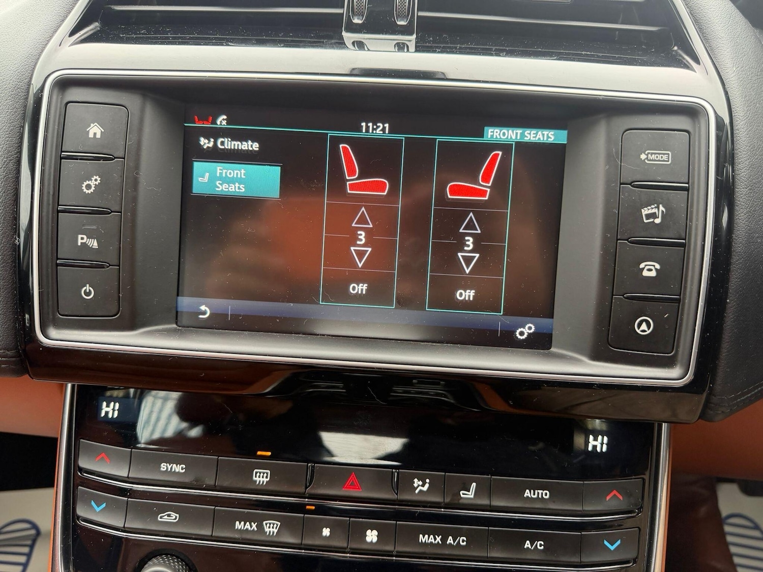 Used Jaguar XE for sale - 78215142: Photo 3