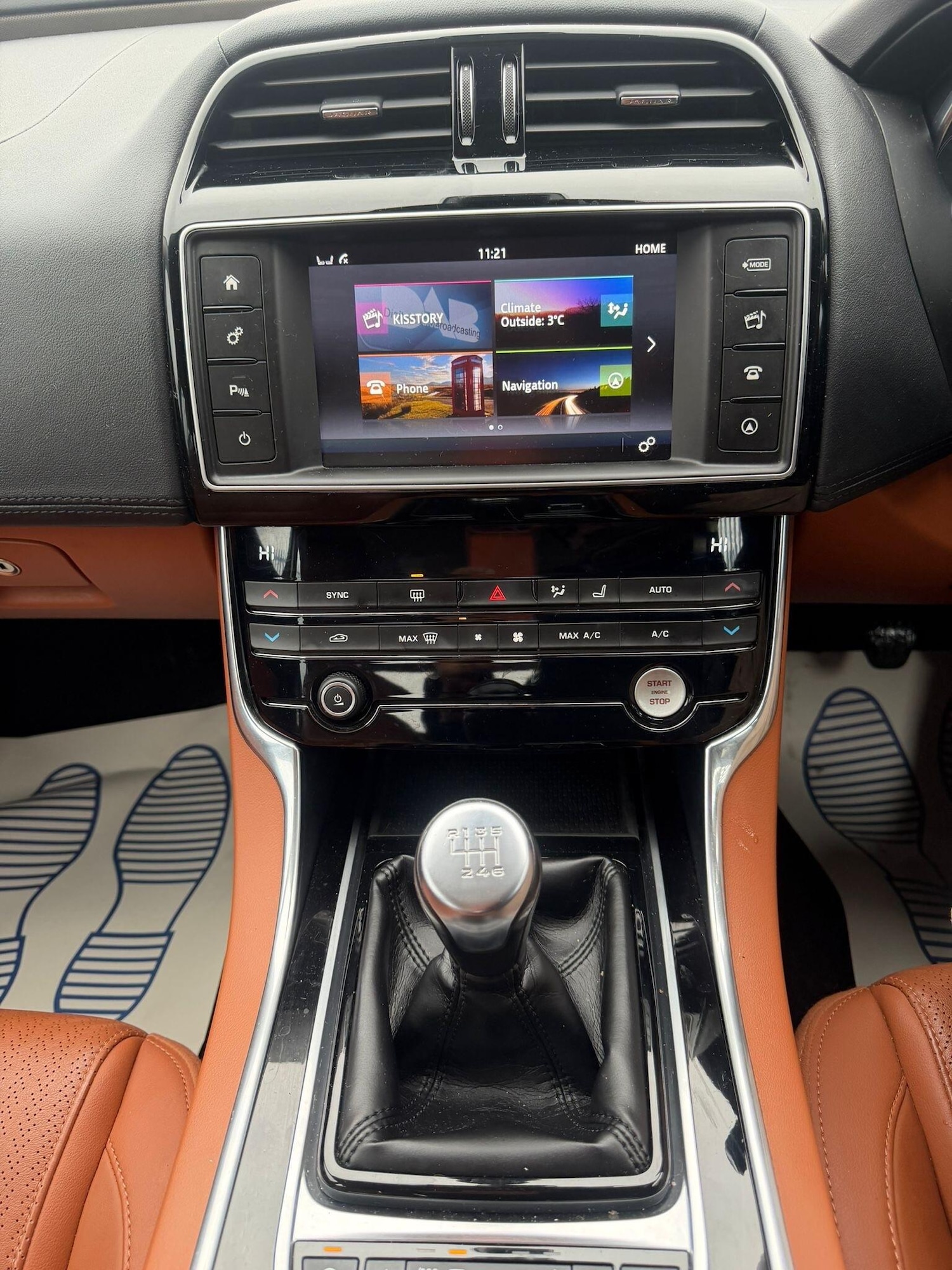 Used Jaguar XE for sale - 78215142: Photo 5