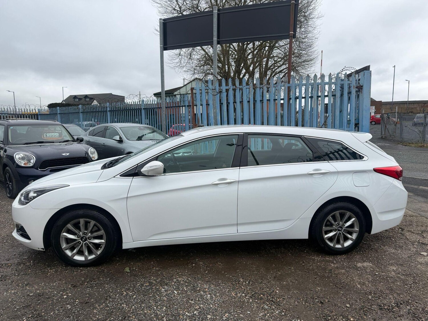 Used Hyundai i40 2017 for sale - 77753206: Photo 2