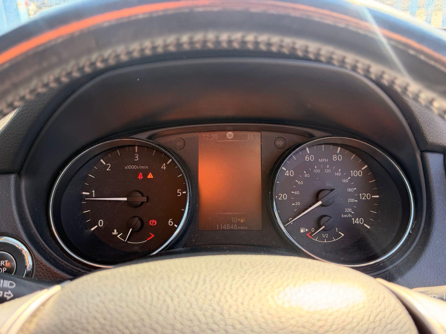 Used Nissan Qashqai for sale - 77970404: Photo 6