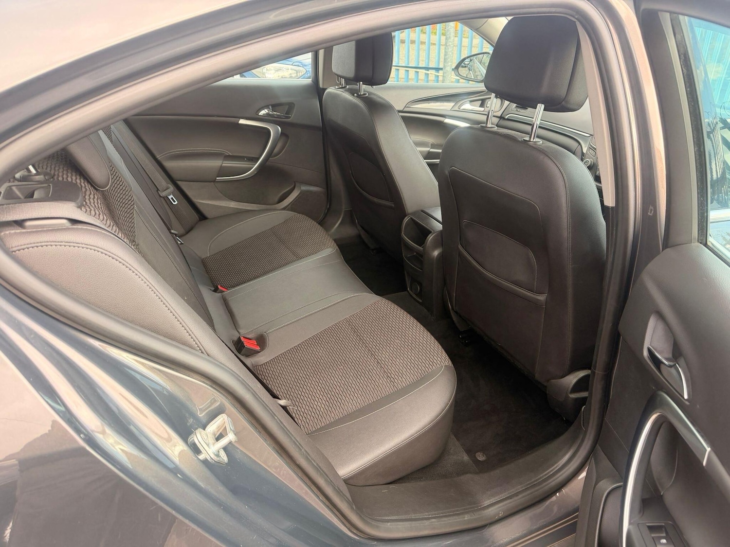 Used Vauxhall Insignia 2016 for sale - 77892238: Photo 7