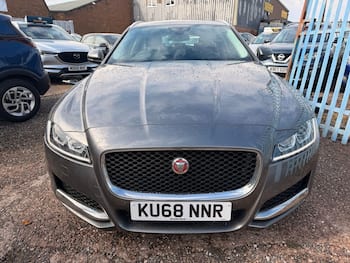 Used Jaguar XF 2018 for sale - 79831450: Photo